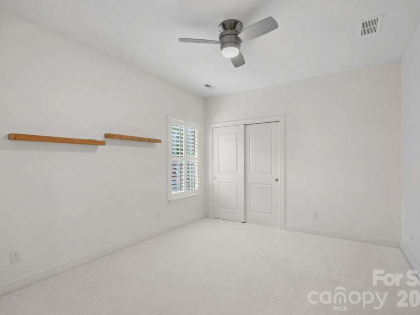 9141 Robbins Preserve Road, Cornelius, NC 28031.  MLS# CAR4397019, YatesRealty ID 39103. 