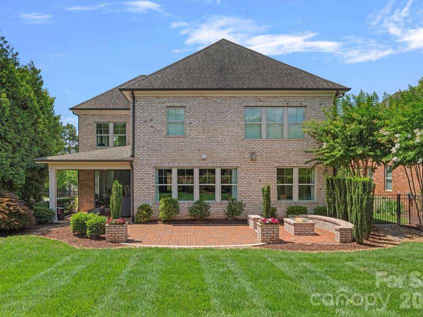 9141 Robbins Preserve Road, Cornelius, NC 28031.  MLS# CAR4397019, YatesRealty ID 39103. 