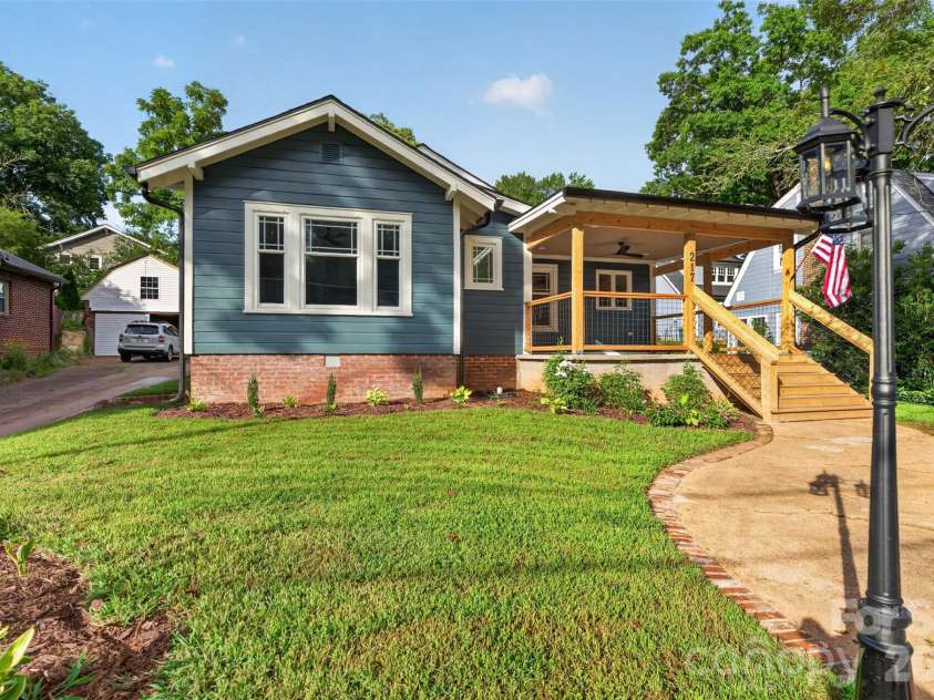 217 Norwood Street, Lenoir, NC 28645.  MLS# CAR4405873, YatesRealty ID 39105. 
