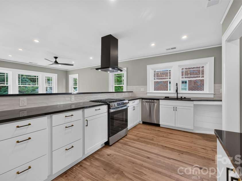 217 Norwood Street, Lenoir, NC 28645.  MLS# CAR4405873, YatesRealty ID 39105. 