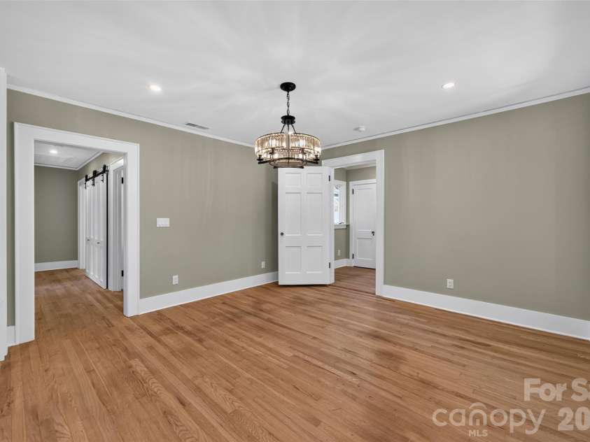 217 Norwood Street, Lenoir, NC 28645.  MLS# CAR4405873, YatesRealty ID 39105. 