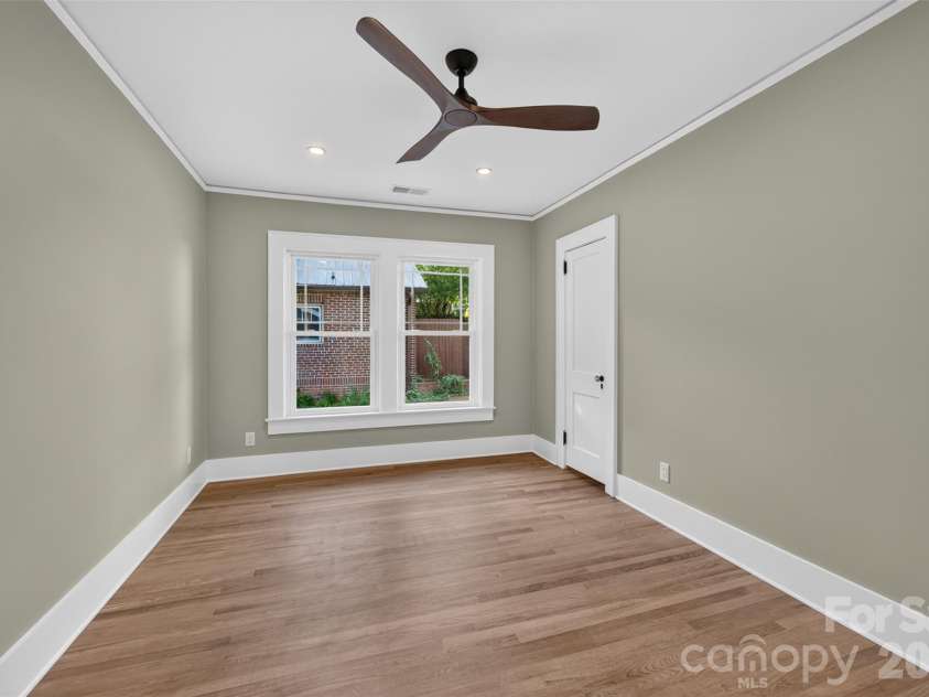 217 Norwood Street, Lenoir, NC 28645.  MLS# CAR4405873, YatesRealty ID 39105. 