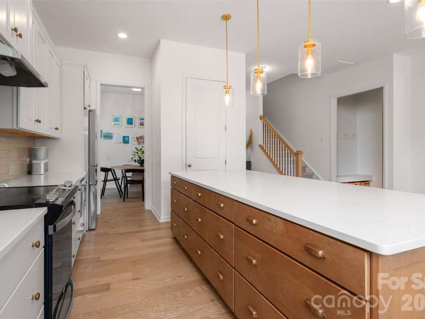 1042 Scotch Meadows Loop, Monroe, NC 28110.  MLS# CAR4404224, YatesRealty ID 39106. Upgraded cabinetry