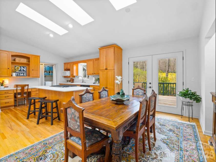 33 Ugedaliyvi Court, Brevard, NC 28712.  MLS# CAR4349656, YatesRealty ID 3911. Vaulted ceilings create an airy atmosphere