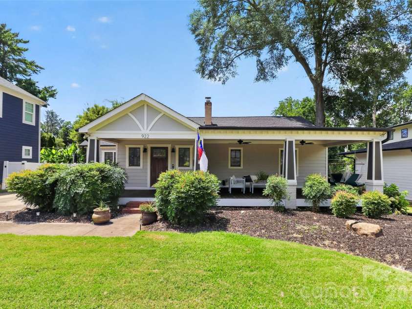 922 Drummond Avenue, Charlotte, NC 28205.  MLS# CAR4404584, YatesRealty ID 39113. 