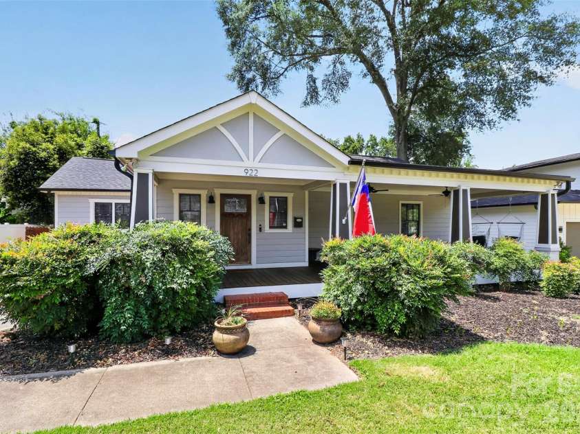 922 Drummond Avenue, Charlotte, NC 28205.  MLS# CAR4404584, YatesRealty ID 39113. 