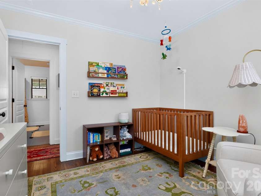922 Drummond Avenue, Charlotte, NC 28205.  MLS# CAR4404584, YatesRealty ID 39113. 