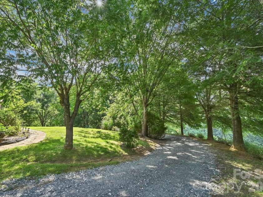 553 Morgan Branch Road, Marshall, NC 28753.  MLS# CAR4400698, YatesRealty ID 39114. 