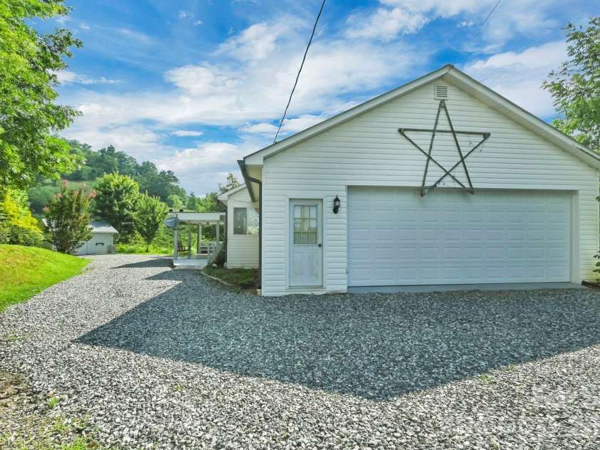 553 Morgan Branch Road, Marshall, NC 28753.  MLS# CAR4400698, YatesRealty ID 39114. 
