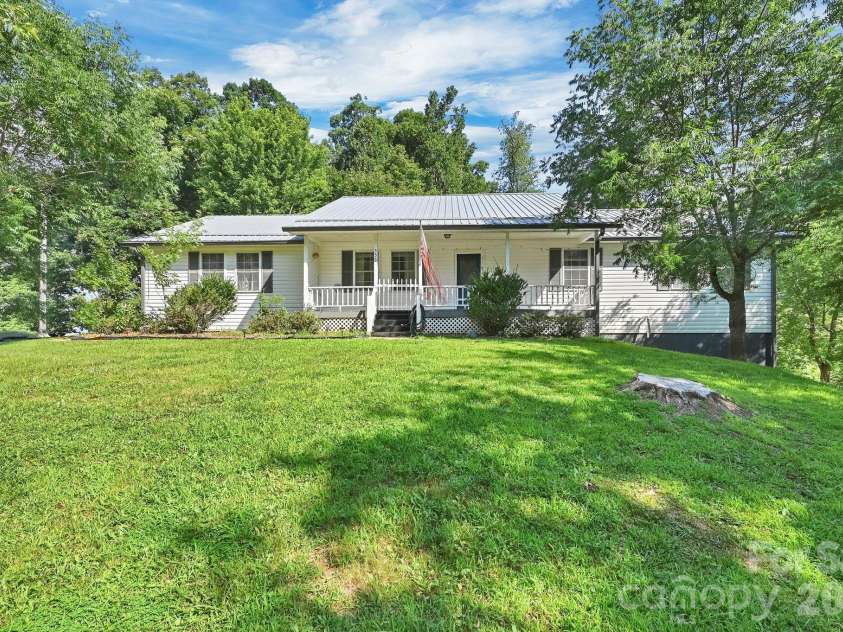 553 Morgan Branch Road, Marshall, NC 28753.  MLS# CAR4400698, YatesRealty ID 39114. 