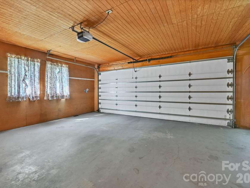 553 Morgan Branch Road, Marshall, NC 28753.  MLS# CAR4400698, YatesRealty ID 39114. 