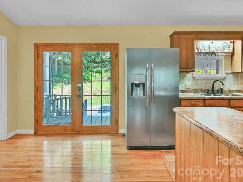 553 Morgan Branch Road, Marshall, NC 28753.  MLS# CAR4400698, YatesRealty ID 39114. 