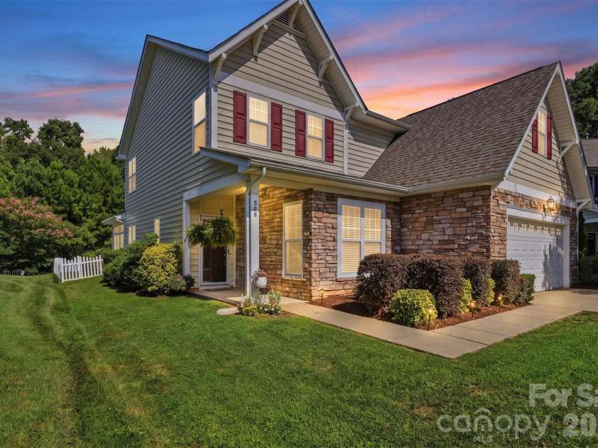 508 Sugar Tree Drive, Rock Hill, SC 29732.  MLS# CAR4406046, YatesRealty ID 39115. 