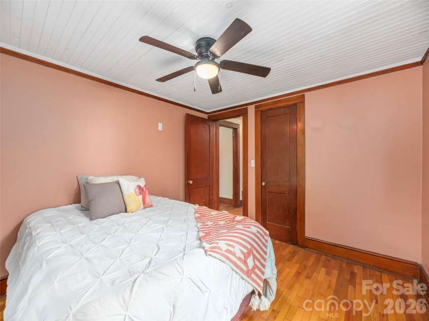 5249 Old Clyde Road, Clyde, NC 28721.  MLS# CAR4403909, YatesRealty ID 39117. 