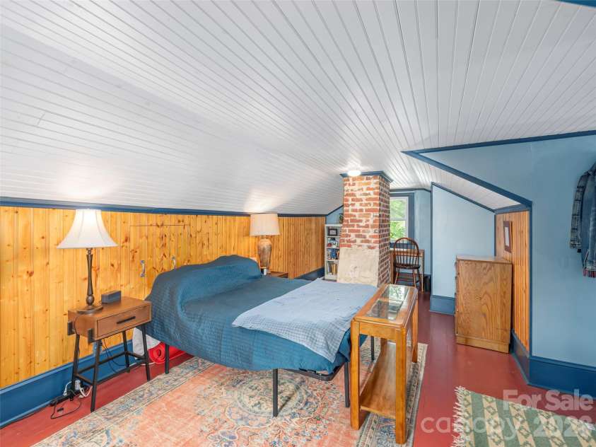 5249 Old Clyde Road, Clyde, NC 28721.  MLS# CAR4403909, YatesRealty ID 39117. 