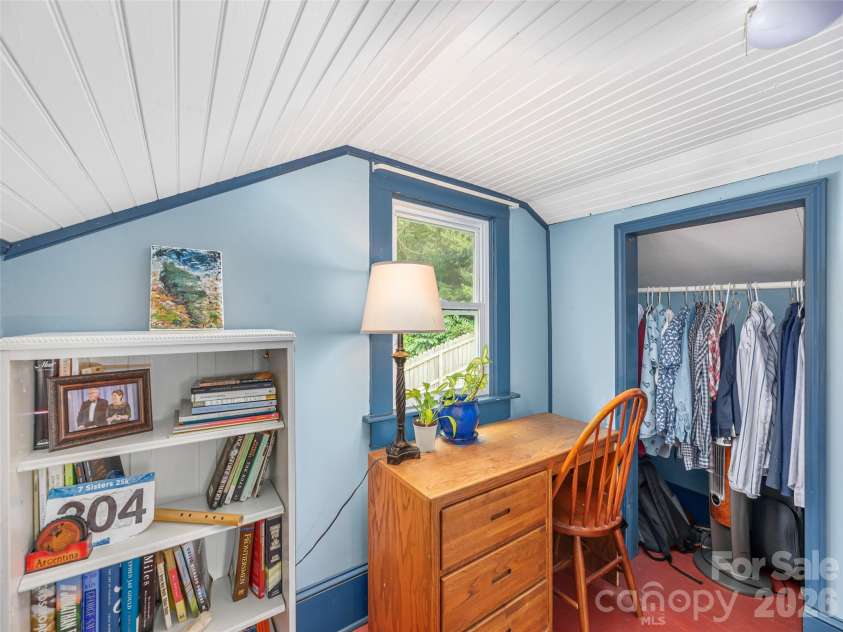 5249 Old Clyde Road, Clyde, NC 28721.  MLS# CAR4403909, YatesRealty ID 39117. 