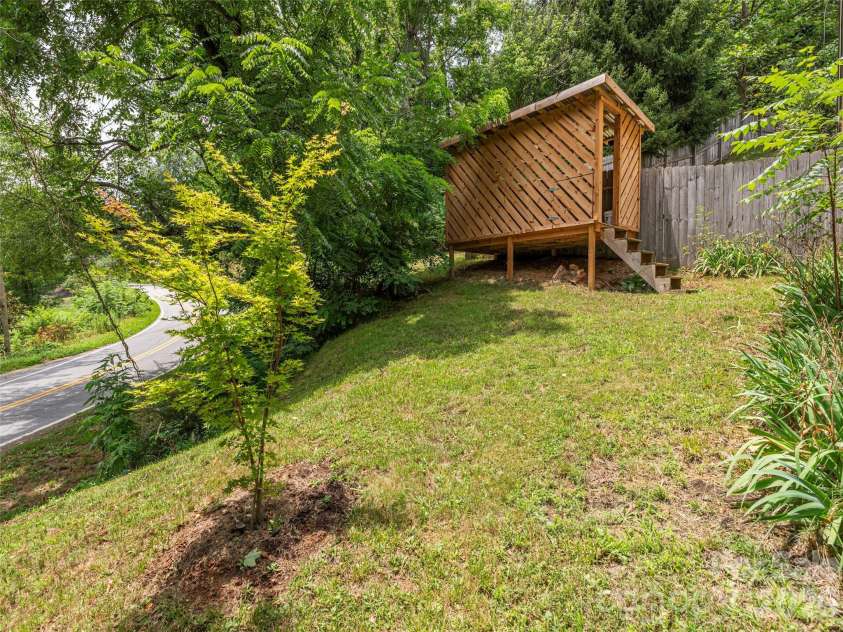 5249 Old Clyde Road, Clyde, NC 28721.  MLS# CAR4403909, YatesRealty ID 39117. 
