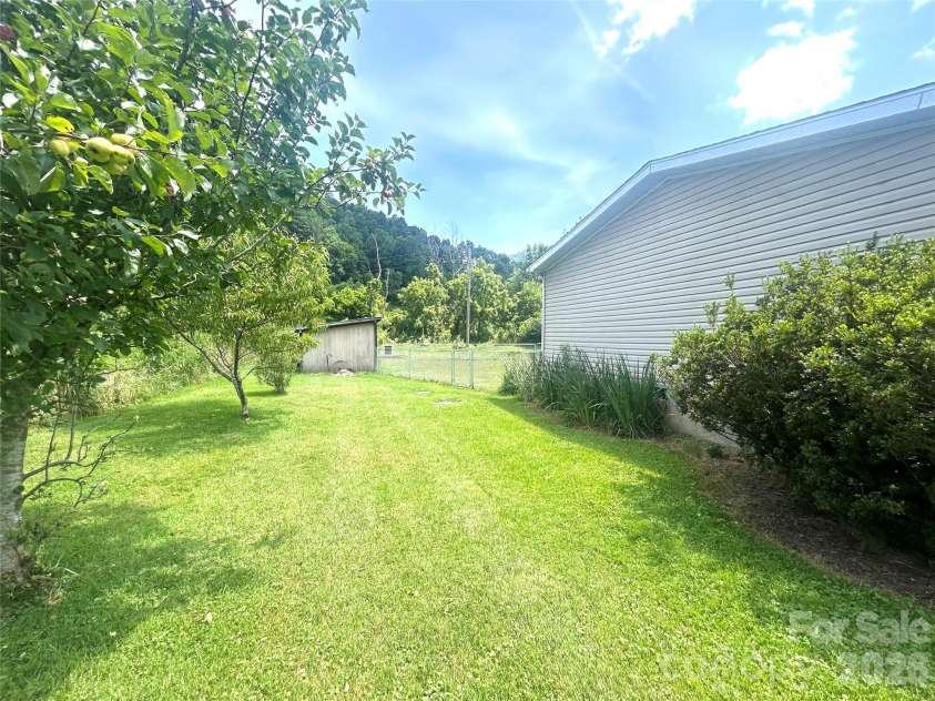 10755 NC 209 Highway, Hot Springs, NC 28743.  MLS# CAR4400645, YatesRealty ID 39118. 