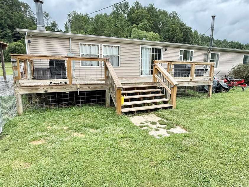 10755 NC 209 Highway, Hot Springs, NC 28743.  MLS# CAR4400645, YatesRealty ID 39118. 