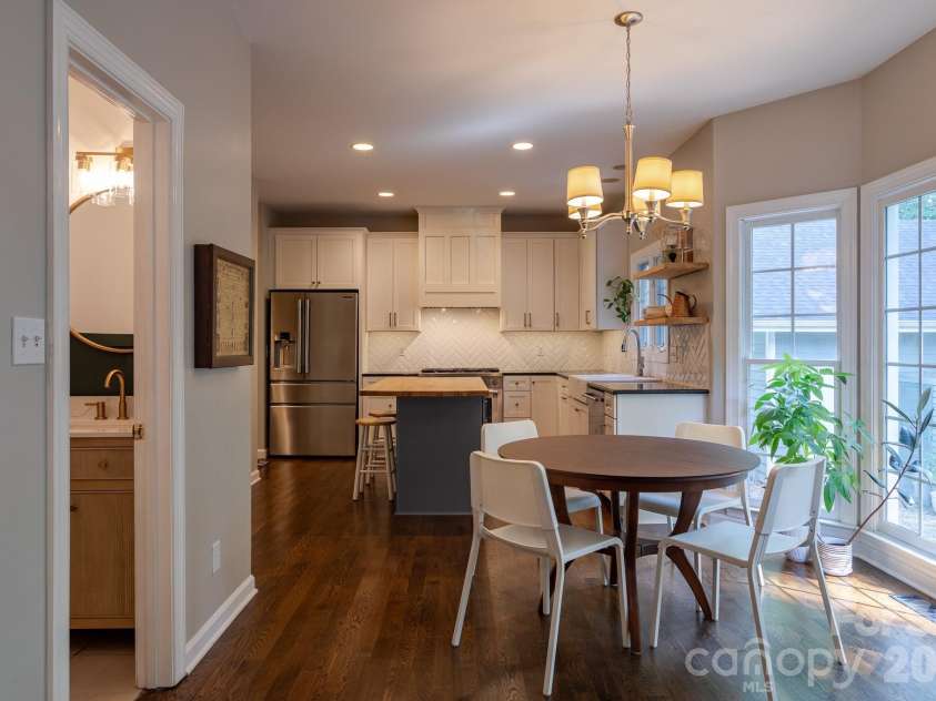 8907 Magnolia Estates Drive, Cornelius, NC 28031.  MLS# CAR4406312, YatesRealty ID 39119. 