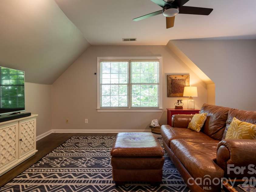 8907 Magnolia Estates Drive, Cornelius, NC 28031.  MLS# CAR4406312, YatesRealty ID 39119. 
