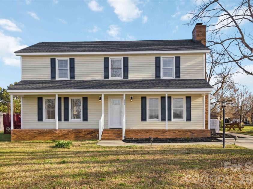 509 Baucom Deese Road, Monroe, NC 28110.  MLS# CAR4353046, YatesRealty ID 3912. 