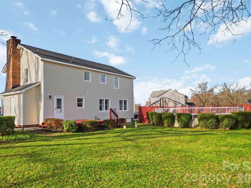 509 Baucom Deese Road, Monroe, NC 28110.  MLS# CAR4353046, YatesRealty ID 3912. 