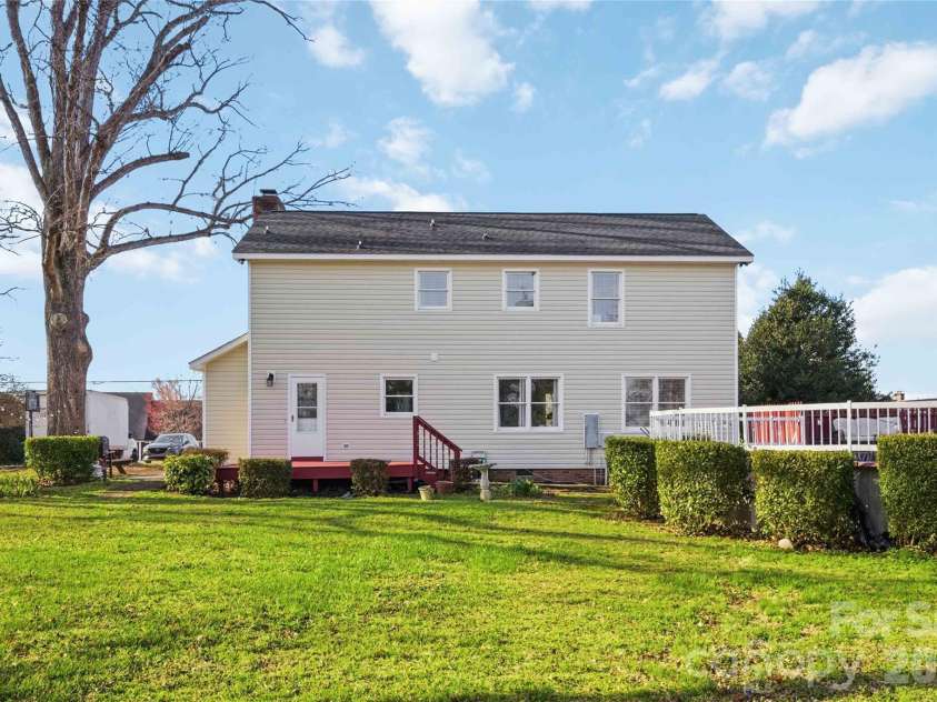 509 Baucom Deese Road, Monroe, NC 28110.  MLS# CAR4353046, YatesRealty ID 3912. 