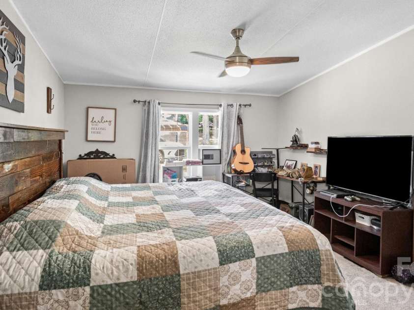 111 Patrice Place, Mooresville, NC 28115.  MLS# CAR4401314, YatesRealty ID 39120. 