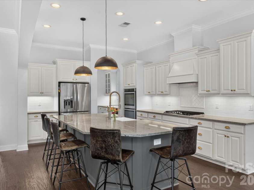 971 Castlewatch Drive, Fort Mill, SC 29708.  MLS# CAR4402359, YatesRealty ID 39121. 