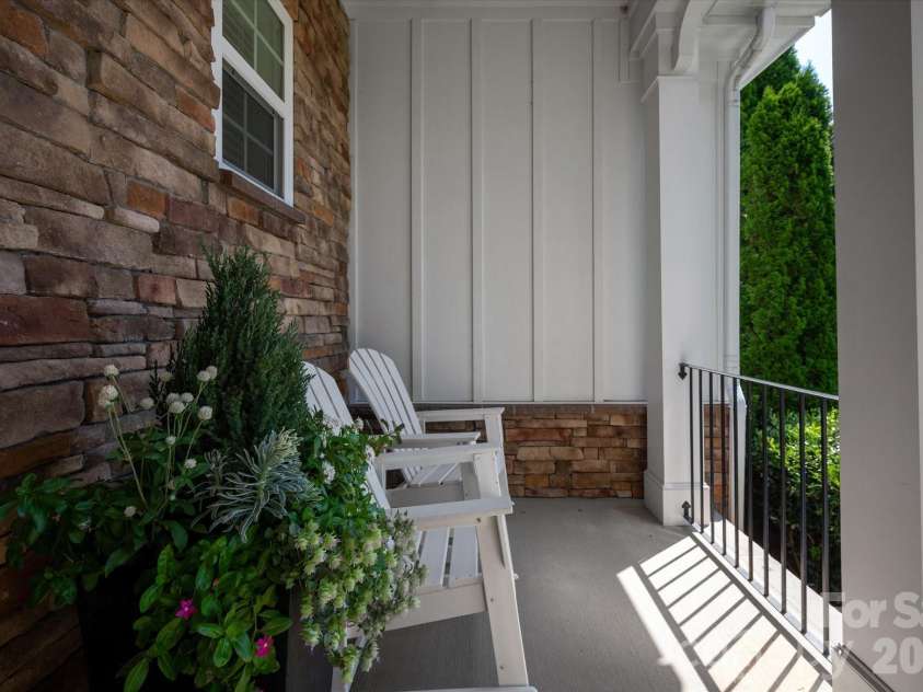 971 Castlewatch Drive, Fort Mill, SC 29708.  MLS# CAR4402359, YatesRealty ID 39121. Coverd front porch