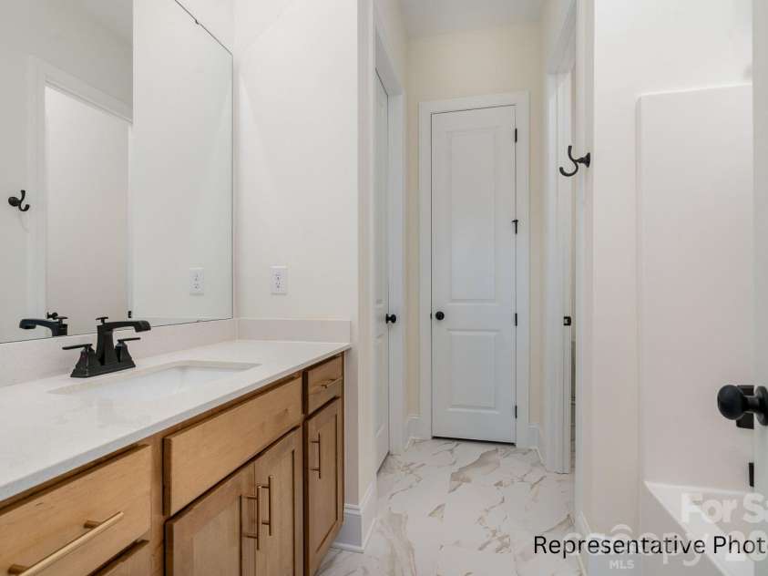496 Edmunds Lane, Clover, SC 29710.  MLS# CAR4398670, YatesRealty ID 39122. 