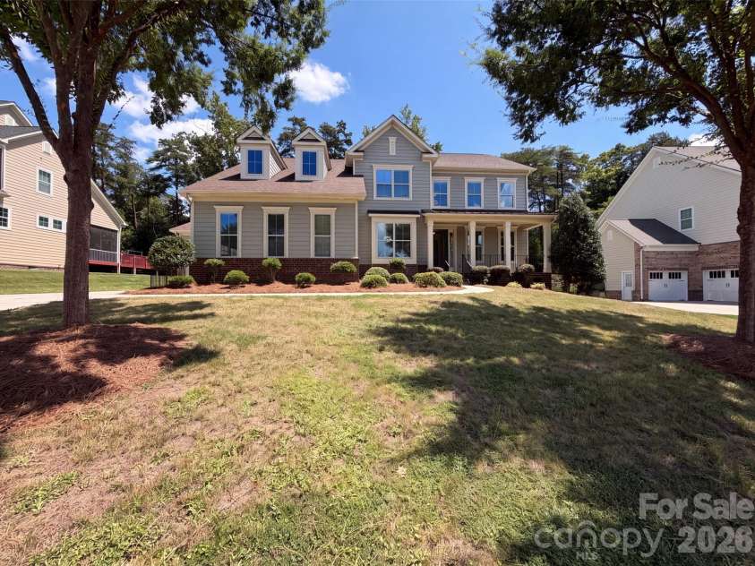 147 Monteray Oaks Circle, Fort Mill, SC 29715.  MLS# CAR4406547, YatesRealty ID 39123. 
