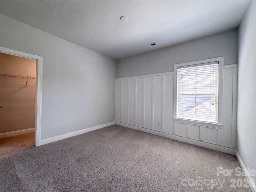 147 Monteray Oaks Circle, Fort Mill, SC 29715.  MLS# CAR4406547, YatesRealty ID 39123. 