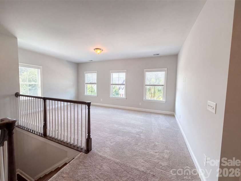 147 Monteray Oaks Circle, Fort Mill, SC 29715.  MLS# CAR4406547, YatesRealty ID 39123. 