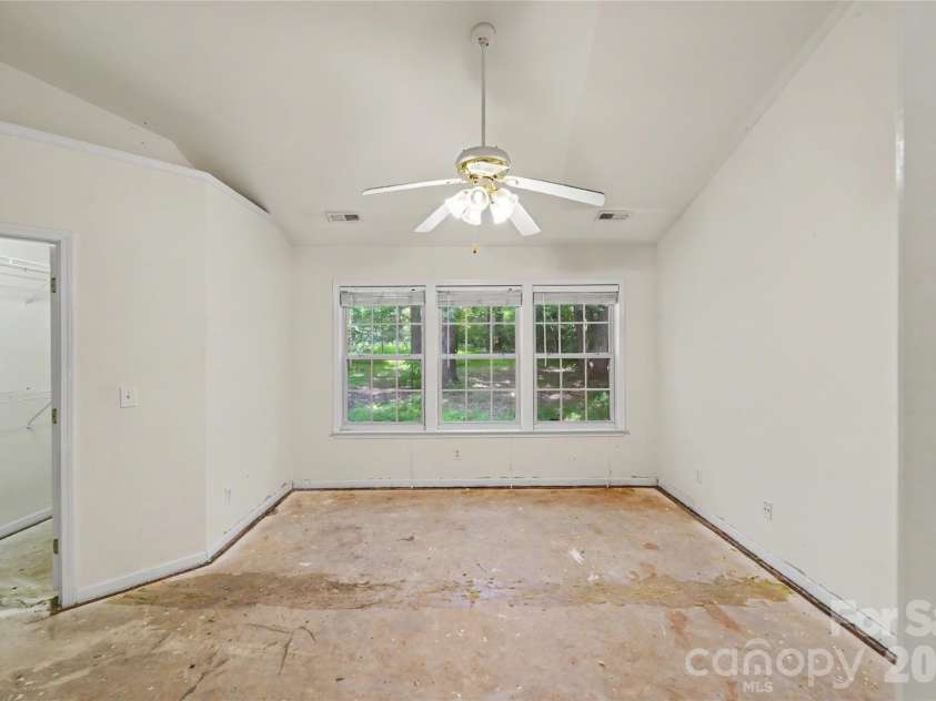 6213 Nevin Road, Charlotte, NC 28262.  MLS# CAR4363288, YatesRealty ID 39124. 