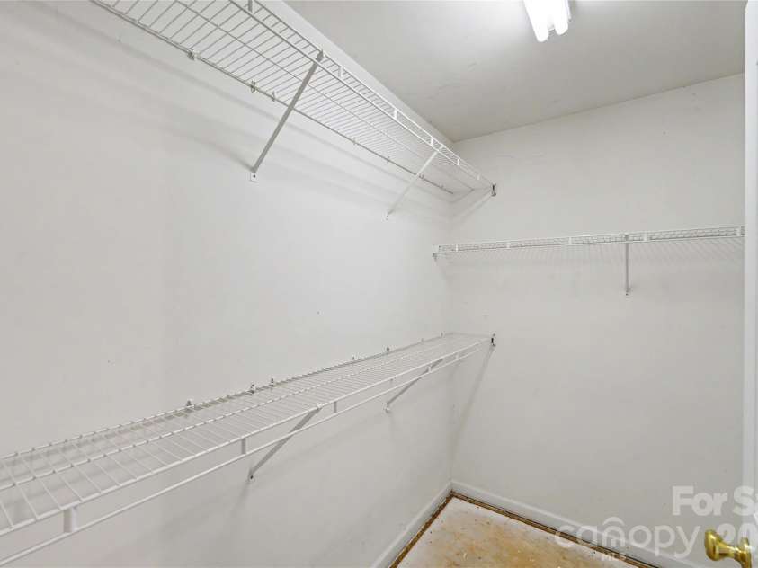 6213 Nevin Road, Charlotte, NC 28262.  MLS# CAR4363288, YatesRealty ID 39124. 