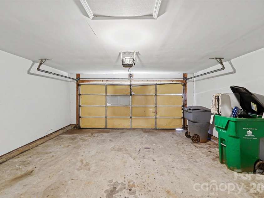 6213 Nevin Road, Charlotte, NC 28262.  MLS# CAR4363288, YatesRealty ID 39124. 
