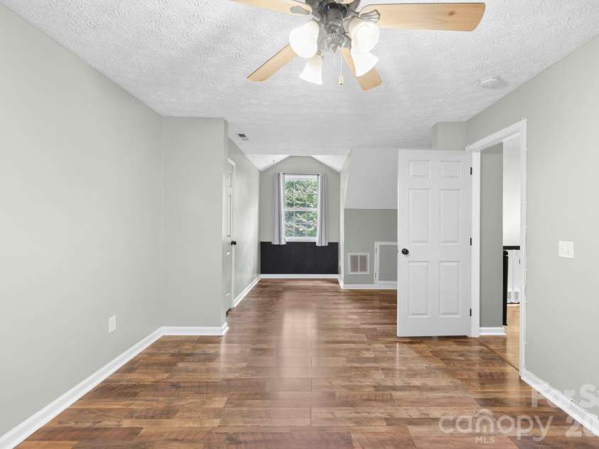 46 Michele Lane, Leicester, NC 28748.  MLS# CAR4400253, YatesRealty ID 39126. 