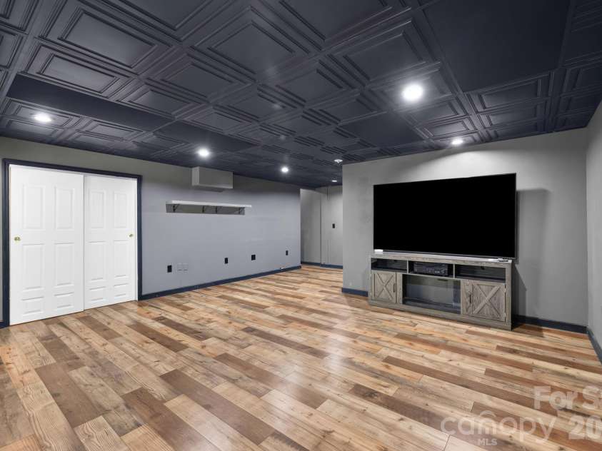 46 Michele Lane, Leicester, NC 28748.  MLS# CAR4400253, YatesRealty ID 39126. 