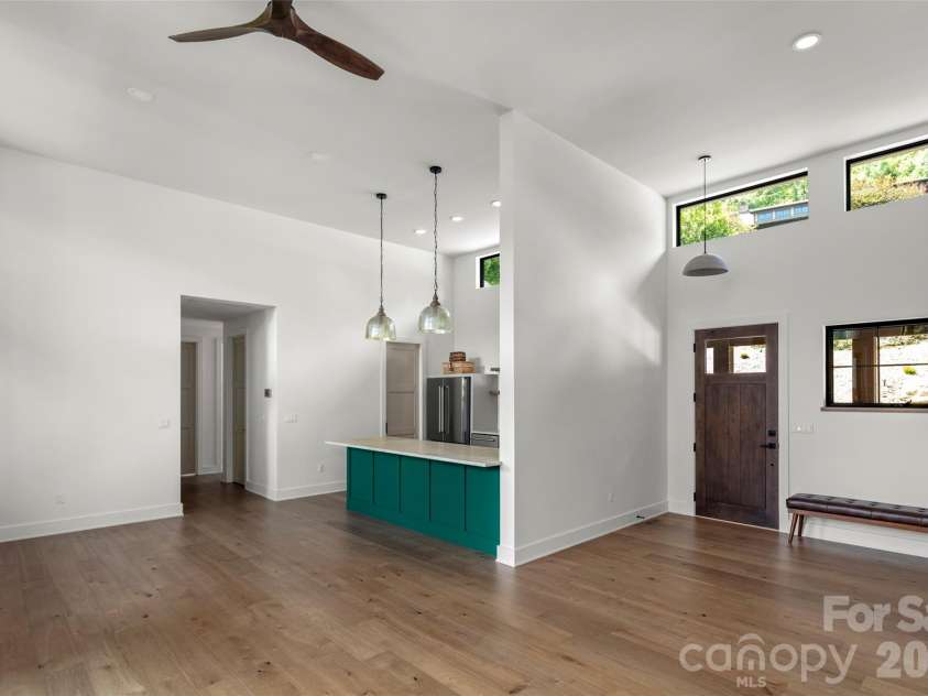 93 Village Pointe Lane, Asheville, NC 28803.  MLS# CAR4399608, YatesRealty ID 39127. 