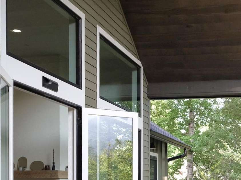 93 Village Pointe Lane, Asheville, NC 28803.  MLS# CAR4399608, YatesRealty ID 39127. 