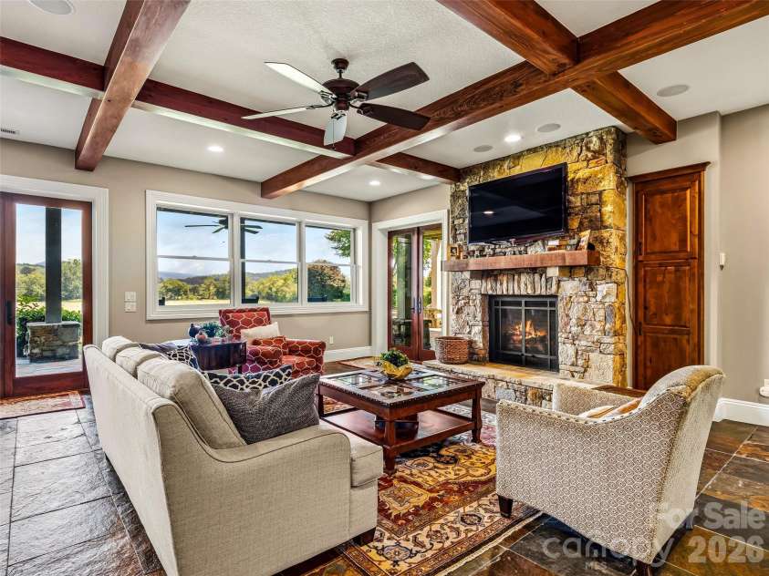 280 Walnut Hollow Road, Brevard, NC 28712.  MLS# CAR4404211, YatesRealty ID 39128. 
