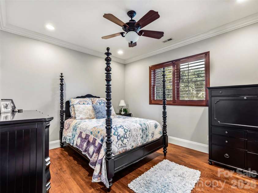 280 Walnut Hollow Road, Brevard, NC 28712.  MLS# CAR4404211, YatesRealty ID 39128. 