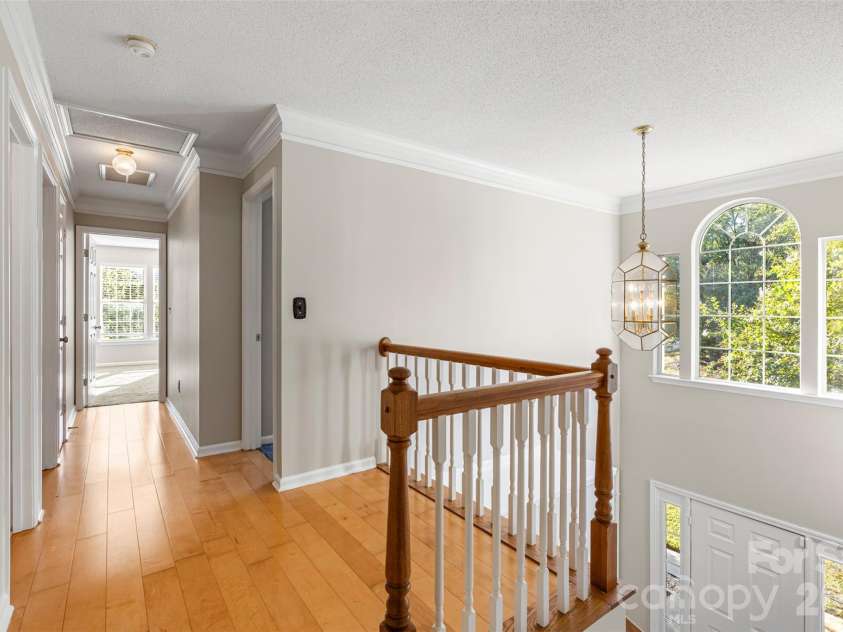 6102 Tesh Court, Charlotte, NC 28269.  MLS# CAR4400291, YatesRealty ID 39129. 
