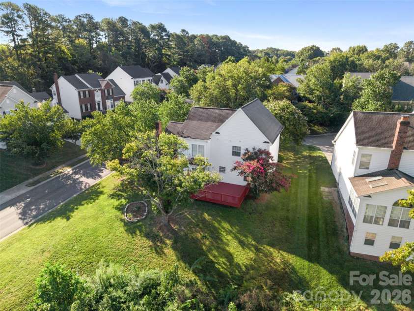 6102 Tesh Court, Charlotte, NC 28269.  MLS# CAR4400291, YatesRealty ID 39129. 
