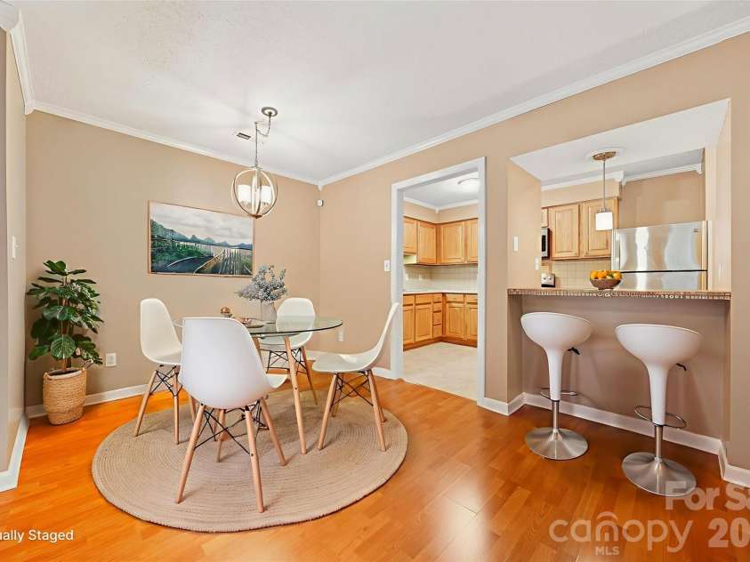 1051-B Churchill Downs Court, Charlotte, NC 28211.  MLS# CAR4307878, YatesRealty ID 3913. 