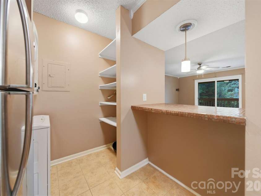 1051-B Churchill Downs Court, Charlotte, NC 28211.  MLS# CAR4307878, YatesRealty ID 3913. 