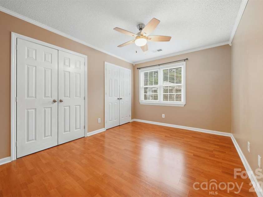 1051-B Churchill Downs Court, Charlotte, NC 28211.  MLS# CAR4307878, YatesRealty ID 3913. 