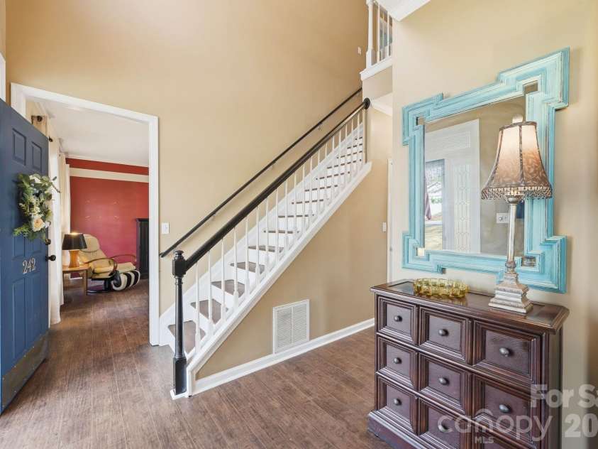 242 Windsor Forest Circle, Fletcher, NC 28732.  MLS# CAR4354358, YatesRealty ID 3913. 